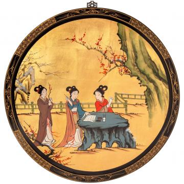 Gold Lacquer Round Plaque - Royal Ladies